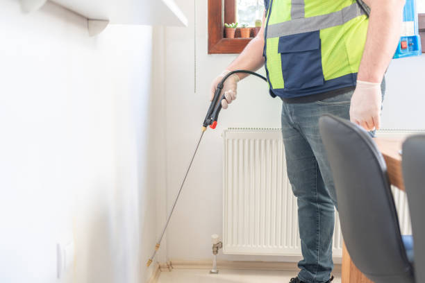 Best Commercial Pest Control Services  in Montague, MI